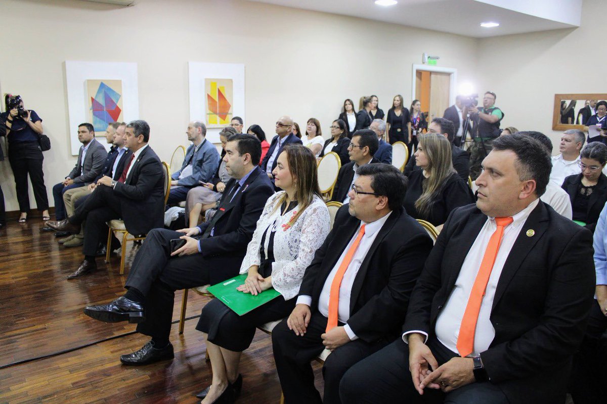 OITconosur's tweet image. #HOY 🇵🇾 | Se firmó un acuerdo para la implementación del Sistema de Información del Mercado Laboral #SIMEL entre @OITconosur, @MTESS_PY y el #INE.

¡Celebramos este importante paso hacia mejores políticas públicas en base a datos objetivos y actualizados sobre el mercado laboral!