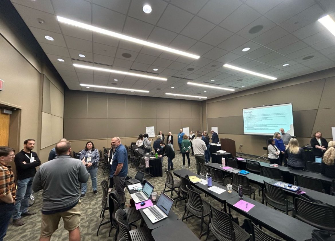 I love getting districts together to share their perspectives and experiences with one another when it comes to AI integration. Thanks to <a href="/MACUL/">MACUL</a> for inviting me and <a href="/kendirkin/">Ken Dirkin</a> to facilitate these conversations! #MACUL24