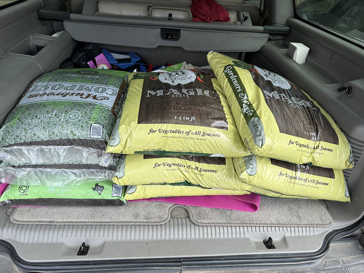 rebecca thummel (@sciwiththumms) on Twitter photo Kids are going to be excited to see stuff in the garden. Thanks to The Plant Haus for the donation. <a href="/OakCreekElemen1/">Oak Creek Elementary PTA</a> Kids are going to be excited to see stuff in the garden. Thanks to The Plant Haus for the donation. <a href="/OakCreekElemen1/">Oak Creek Elementary PTA</a>