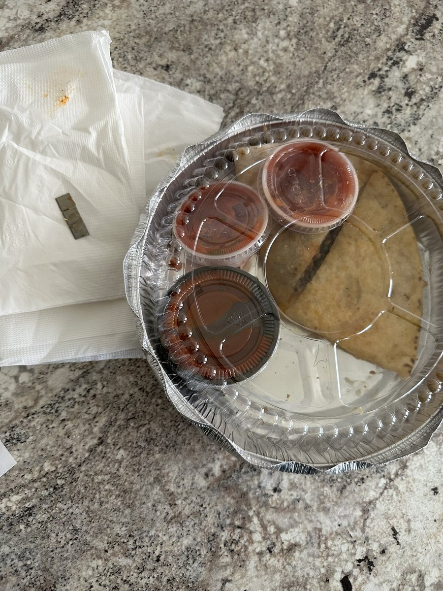 Pearstrike's tweet image. So literally no joke my coworker  ordered lunch and found a razor blade in his quesadilla today