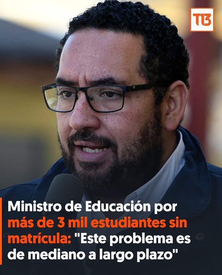 Llegaron  con el panfleto de la "educación pública de calidad" y ahora tienen a 3000 alumnos SIN MATRÍCULA.

Este gobierno es un monumento la inoperancia total.
