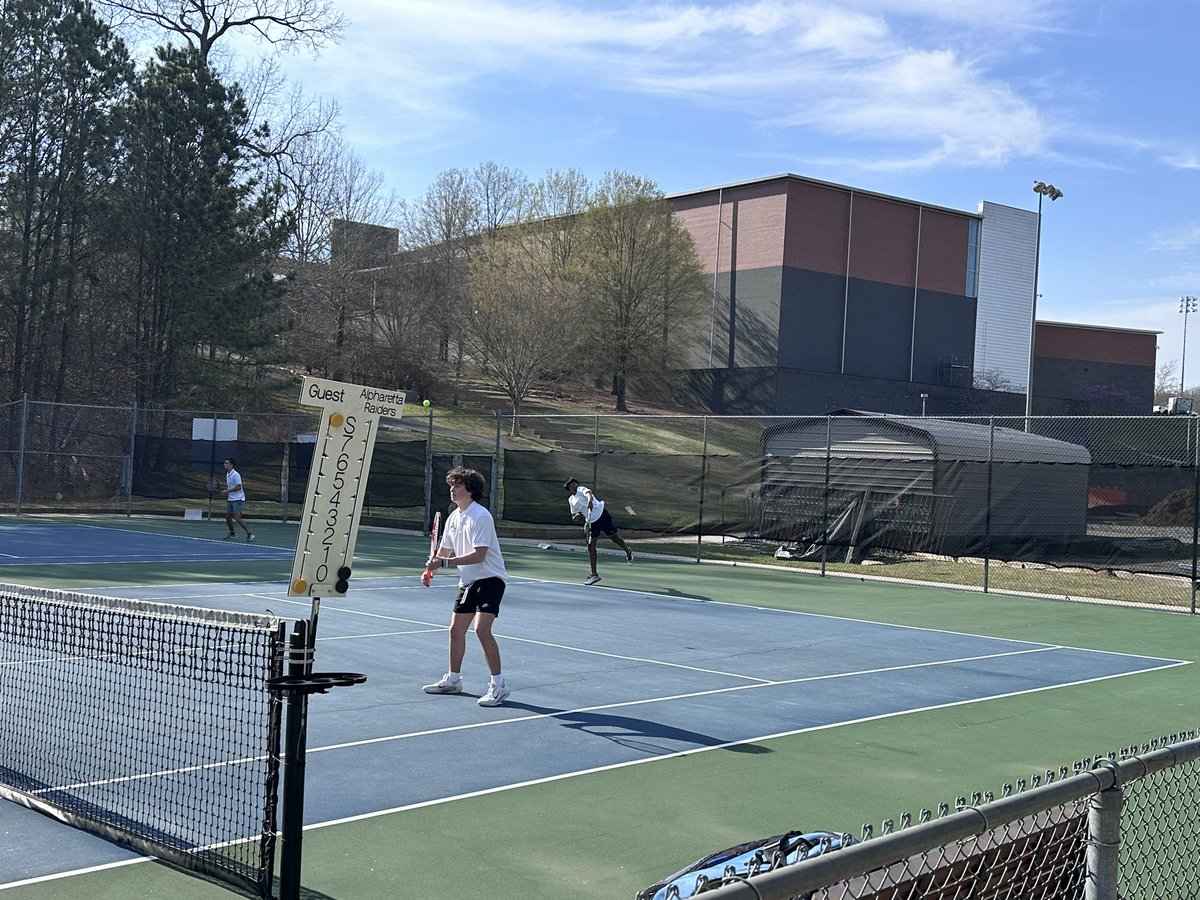RaiderSport's tweet photo. Boys Tennis taking on Johns Creek today!! #ONERaider https://t.co/1UEWgGuhgP