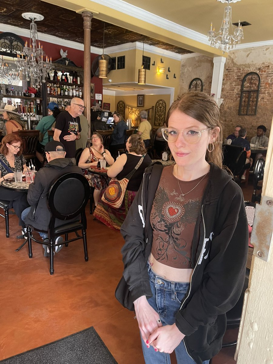 kat24534983's tweet photo. Long weekend in New Orleans 🦐 https://t.co/37IIBiJrVo
