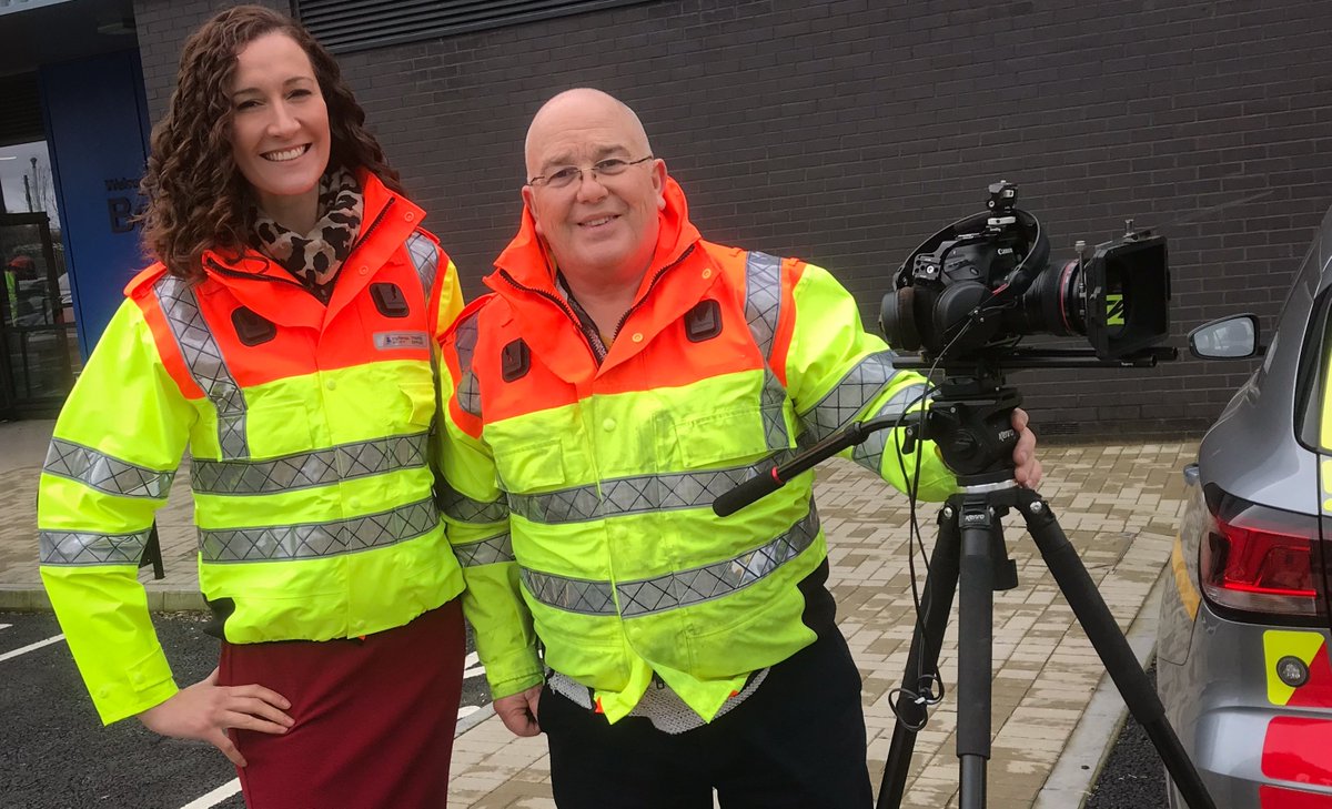 Looking *extremely* visible with @PatFenelonITV 😂 Out with @HighwaysWMIDS today for @ITVCentral, reporting on the abuse highways workers have to suffer while on the job. In the past year, almost one incident of verbal or physical abuse was reported every single day on average.