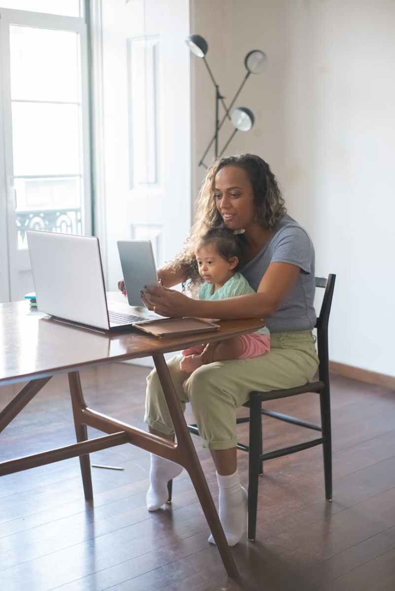 Schermtijd beïnvloedt de taalomgeving – ook al bij de driejarigen dlvr.it/T42Gv9