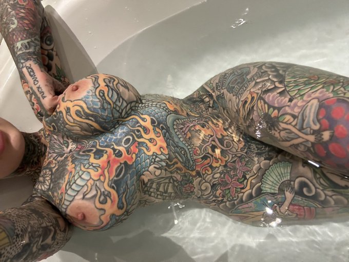 Please go vote for me under the &ldquo;best inked model&rdquo; category please!!! https://t.co/rX40UgdrlI https://t<a href="/tag/mvsales"class="tags"><span>#mvsales</span></a>