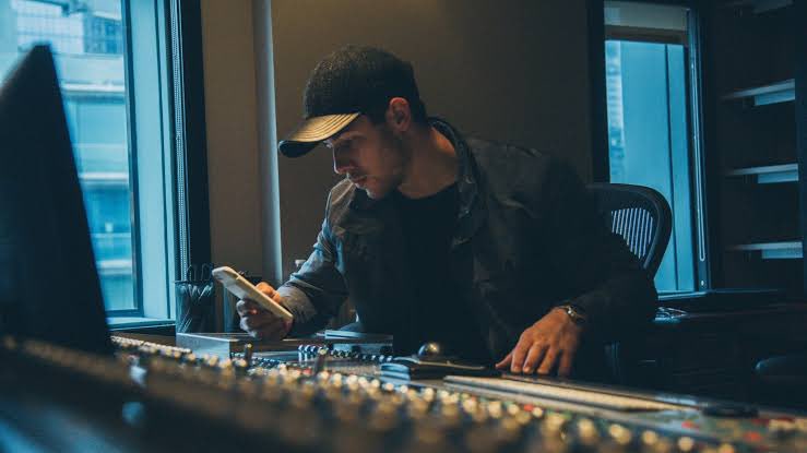 NickJonasMWR's tweet photo. 🎸 Track 8: penhasco2 (@Luisasonzamwr cover) 

03.29.24 🗓️ https://t.co/A3DFSc5DDi