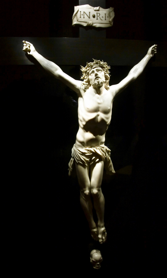 'The crosses with which our path through life is strewn associate us with Jesus in the mystery of His crucifixion.' - #SaintJohnEudes

📷 Crucifixión de Jesús/© Halina Jasinska/#123RF. #Catholic_Priest #CatholicPriestMedia #PeaceNow #TheSeasonofLent