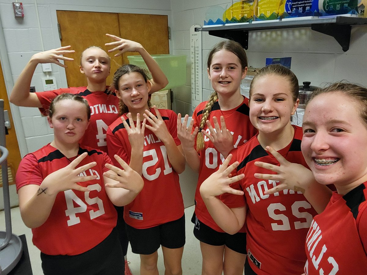 CMSGirlsMSBball's tweet photo. Win #8 to conclude the 2024 season!  Congrats girls!  #MightySix https://t.co/43FCzpPA8X