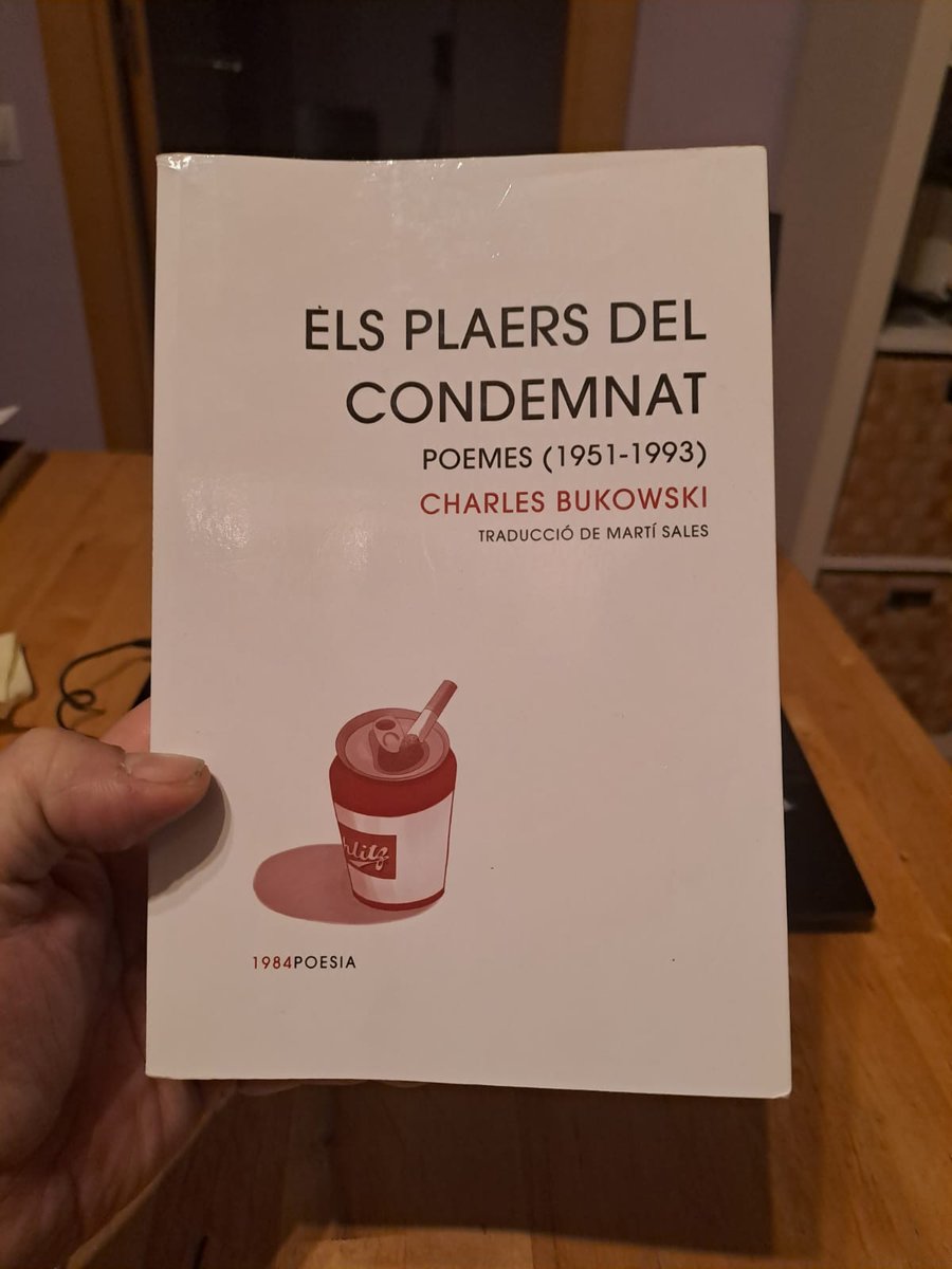 #elsplaersdelcondemnat, #antologia de la #poesia de #charlesbukowski amb #traducciócatalana excel·lent de @itramselas editada per @Edicions1984. #llibres #lecturarecomanada. Bukowski retrata la humanitat i la inhumanitat de la societat en què li va tocar viure, també és la nostra