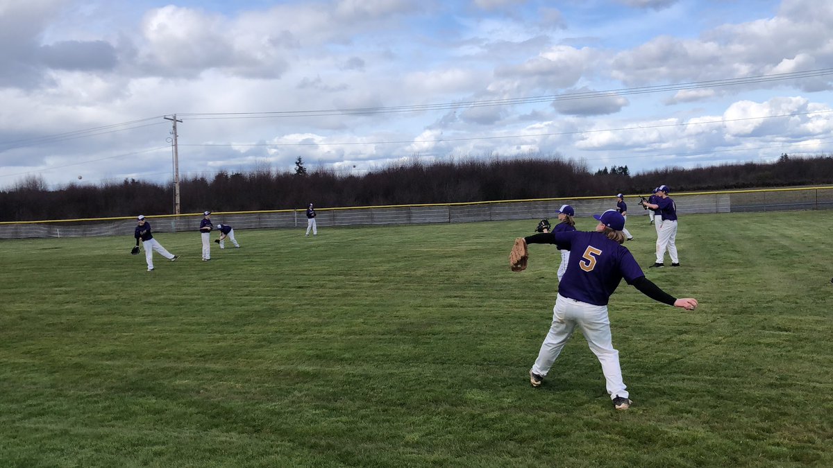 Onalaskahsbb's tweet image. Gameday! Loggers visit the Winlock Cardinals for opening day at 4:00