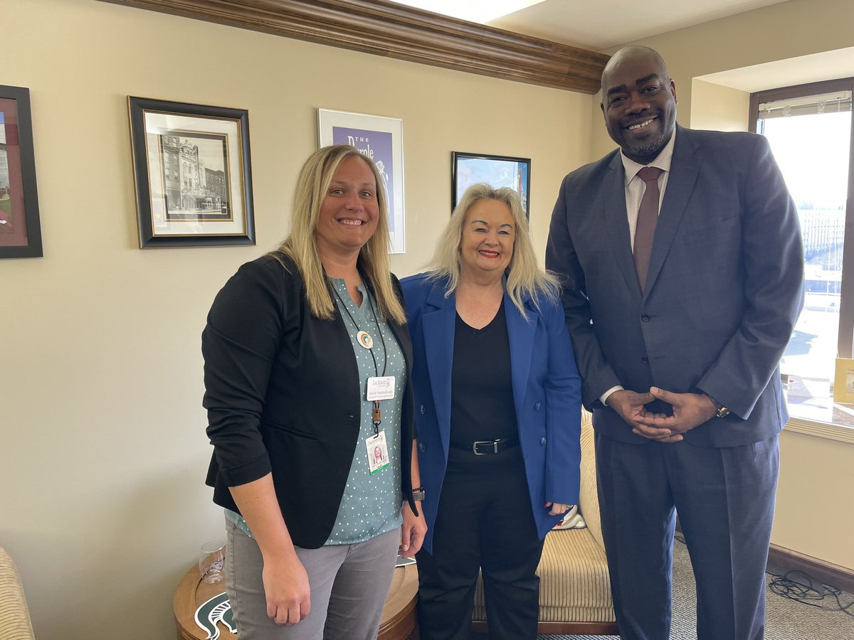 CoachVTweets's tweet image. Shout out to Legislators and staffers who took the time to meet with us today! We didn’t get a picture with everyone but appreciate you all the same!  #MIWorks #LegislativeDay