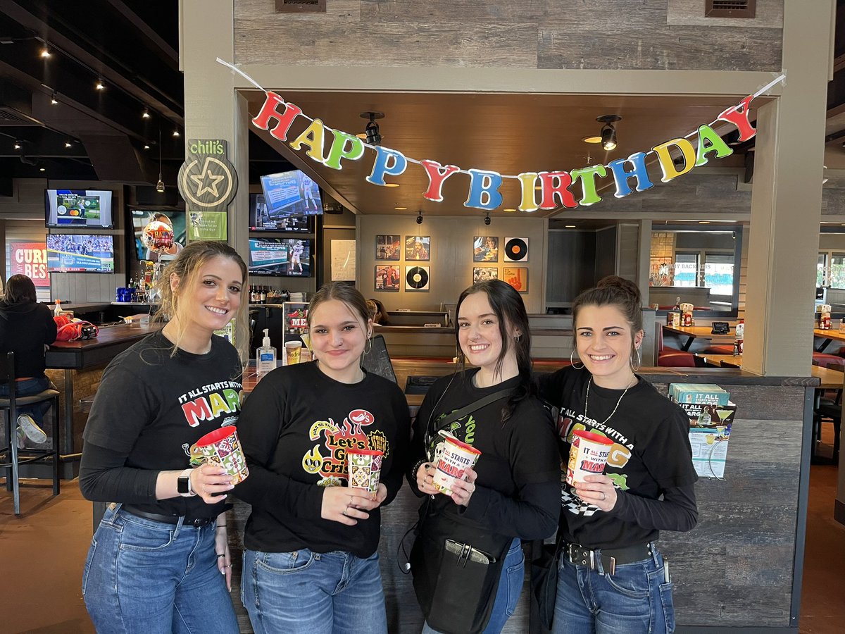 CThurston03's tweet photo. Happy birthday Chilis from Chesterfield Crossing Team!!! 🌶️🥳🎉 #chilislove https://t.co/RPeekri0FF