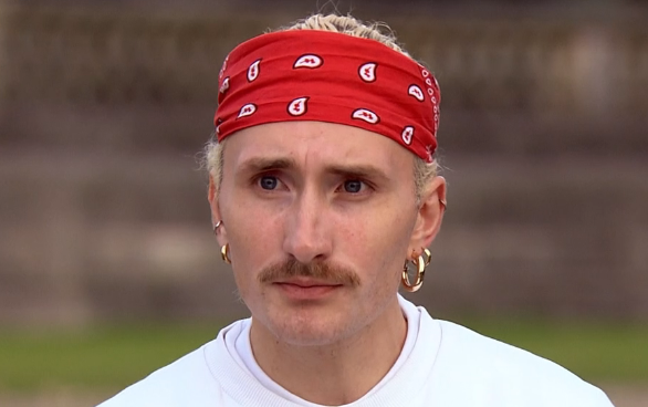 Quand t'avais compris que le thème c'était la carotte de joint

#Topchef