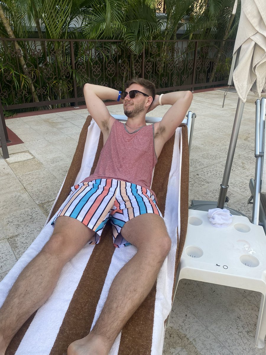 When your replens bring you to paradise  🏝️