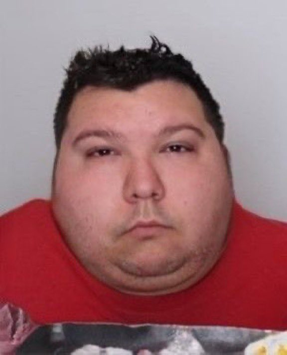 mi cara cuando entro a pinterest y lo primero q me aparece son fotos de minas con 20 kilos menos q yo