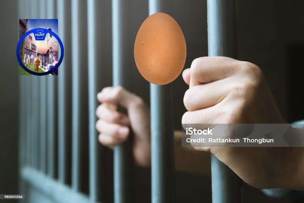 sunburstpep's tweet image. My source now in jail has sent me a mysterious message.. i think its related to The Hunt?
"Set me free"
is this a hint for one of the eggs? 👀👀👽👽
#robloxleak #ILeakRoblox #EggHunt2024 #egghunt #TheHunt #egghunter #egghuntleaks #egghunt2024leaks #robloxegghunt