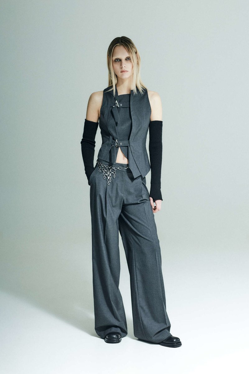 kendam_com's tweet photo. Ixos Fall Winter 2024-2025 collection lookbook (20 outfits) https://t.co/I5Yh6P6s0Y
#Ixos #FW24 #AW24 #Lookbooks #Fashion #Kendam https://t.co/BZjkG07iK5