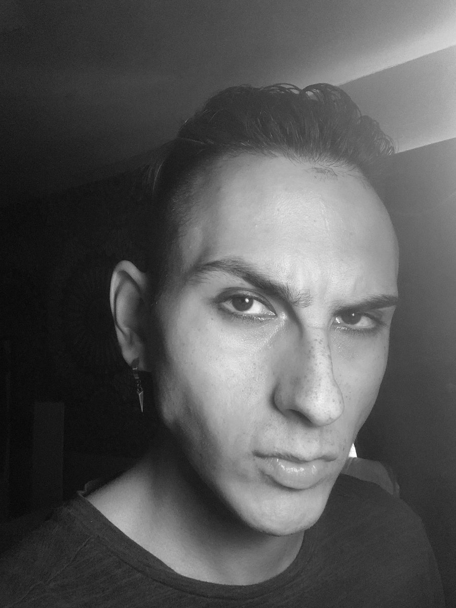 𝕯𝖊𝖒𝖔𝖓…

🕸️
🦇
🖤
🥀
🗡️

#goth #gothguy #gothmodel
#gothvampire #dark #darkaesthetic #alt #altmodel #alternative #alternativeguy #model #instagoth #gothstyle #casual #casualgoth #gothhash #blackandwhite #londonaftermidnight