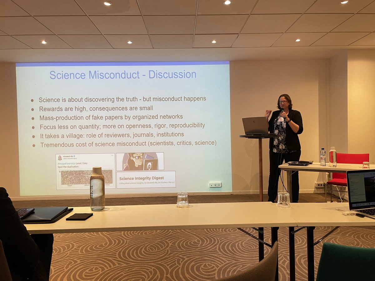 👩‍🏫 “Errors and Misconduct in Biomedical Research / Correction of the Scientific Literature” by Dr. Elisabeth Bik @MicrobiomDigest (see her blog scienceintegritydigest.com) at the #Inserm277 workshop on meta-research: ateliersinserm.dakini-pco.com/en/workshop.27…. What a treat! HT @Inserm