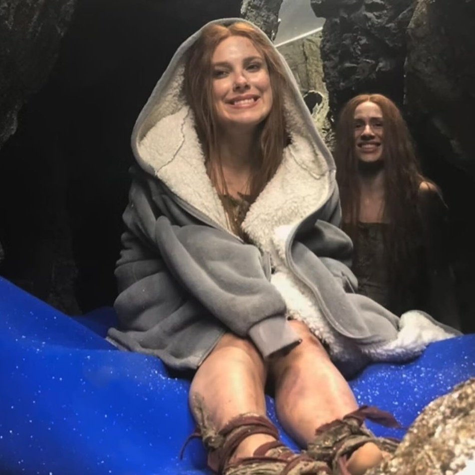 millstwts's tweet image. Os meus olhos sempre vão procurar somente ELA! #MillieBobbyBrown #damsel