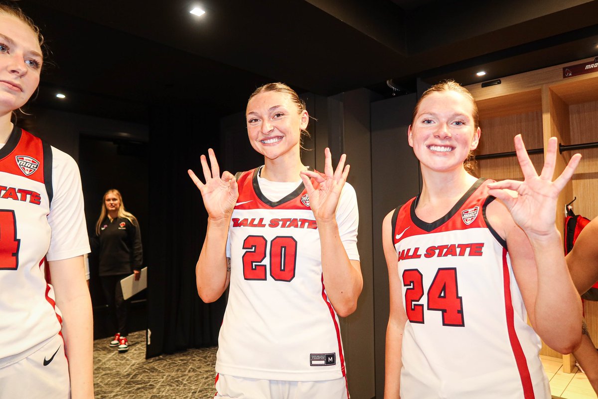 ALEX RICHARD DOES IT AGAIN 🔥

22PTS | 9-9 FG | 8REB | 2BLK | 

A PERFECT DAY FOR #20 

Powered by Reeds Plumbing 
#ChirpChirp x #WeFly