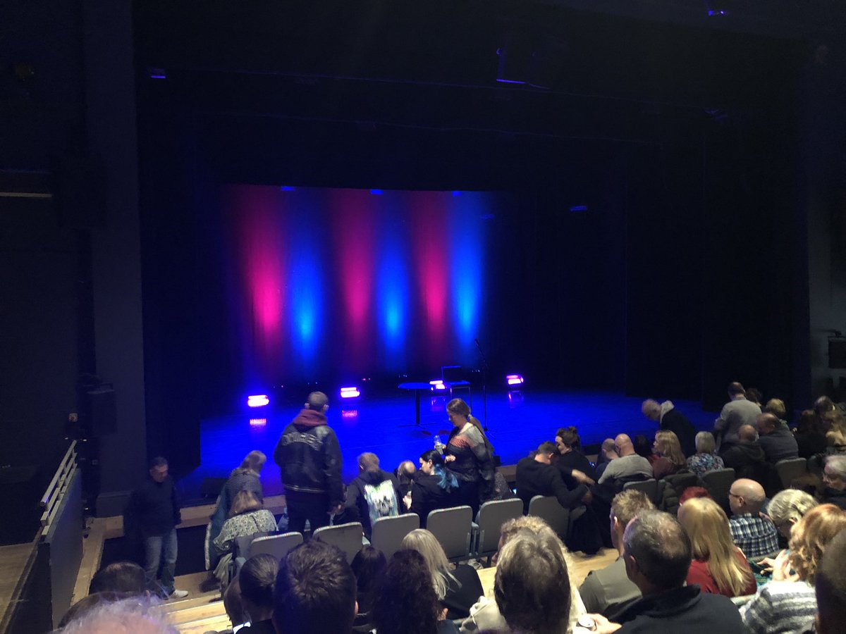 Just got home from a fabulous evening <a href="/PointEastleigh/">The Point</a> watching <a href="/chrismccausland/">Chris McCausland 📖 "Keep Laughing" OUT NOW!</a>  with his new show Yonks! and his very talented support act <a href="/JonLongStandUp/">Jon Long</a>. 

last night tomorrow #stillgrinng #localvenue