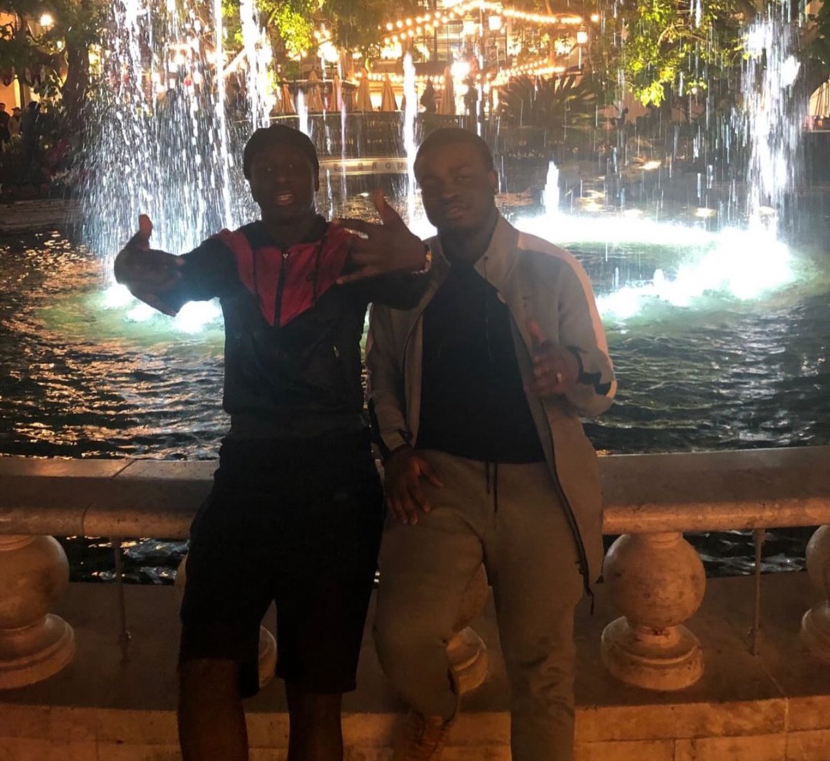 keep6ixsolid's tweet photo. Regent Park’s Lil Berete remembers his friend ‘DK’ who was tragically killed by his own brother ‘Joeazy’ 🙏🏾 https://t.co/kZbco5aDuu