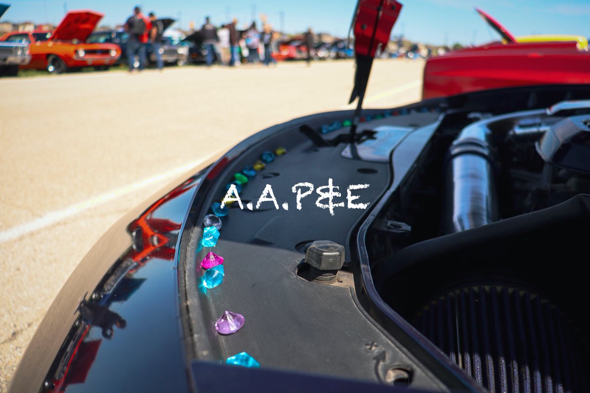 Alvarez_A_Photo's tweet photo. First Car Show in San Antonio 📍
.
.
.
.
#CarSOS #car #SanAntonio #engine #carshow #viralpost #Repost https://t.co/HA0xoC2yi7