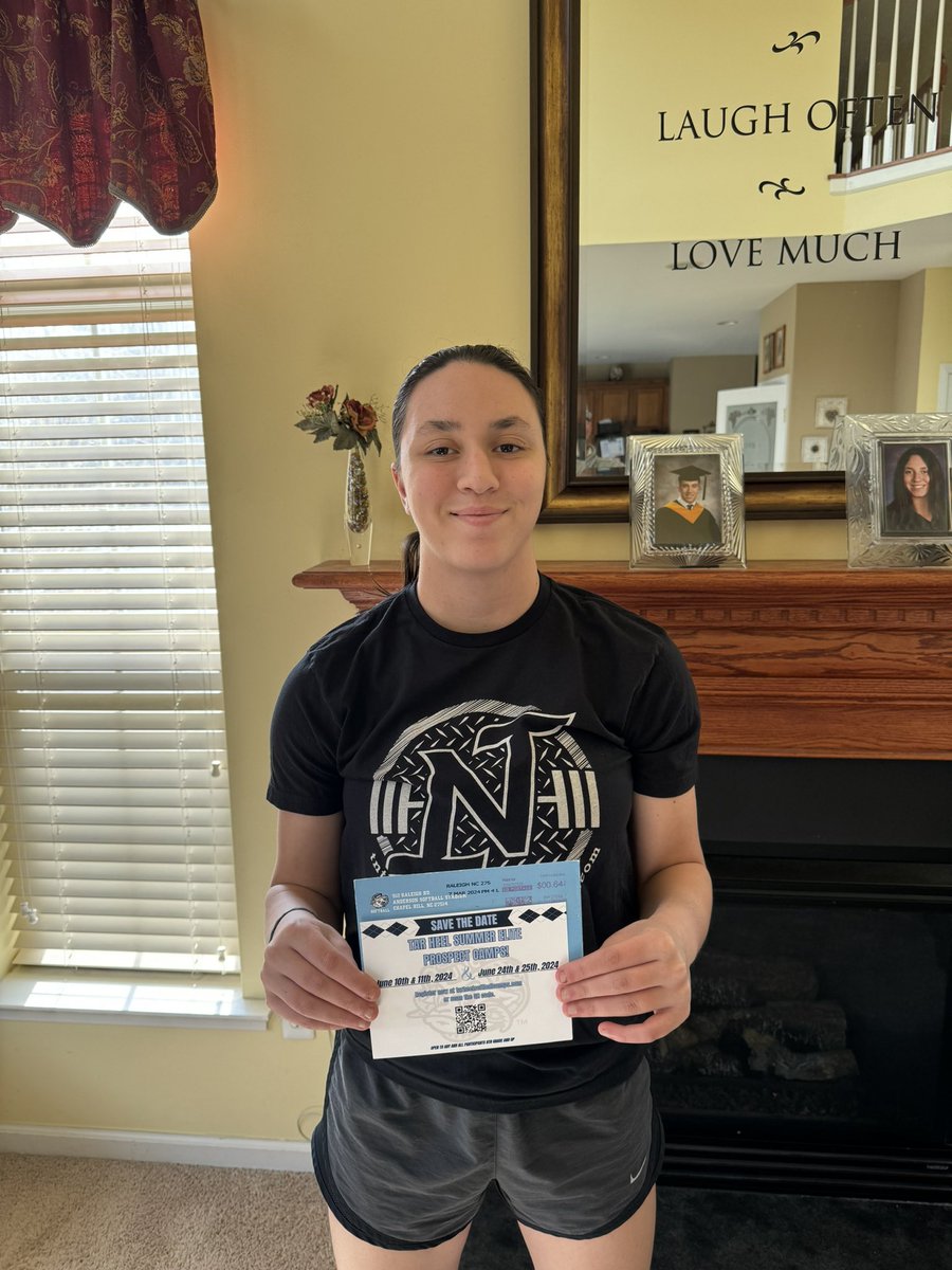 On the Eve of our HS 🥎report day.. so awesome to receive 📫from @UNCSoftball The 🐏🩵🤍are on 🔥this season. Thanks for thinking of me!! @coachmegsmith @c_lyon22 @Maddie_Holub @coachkiwij @brittaliciaa @Intensity16uBOD