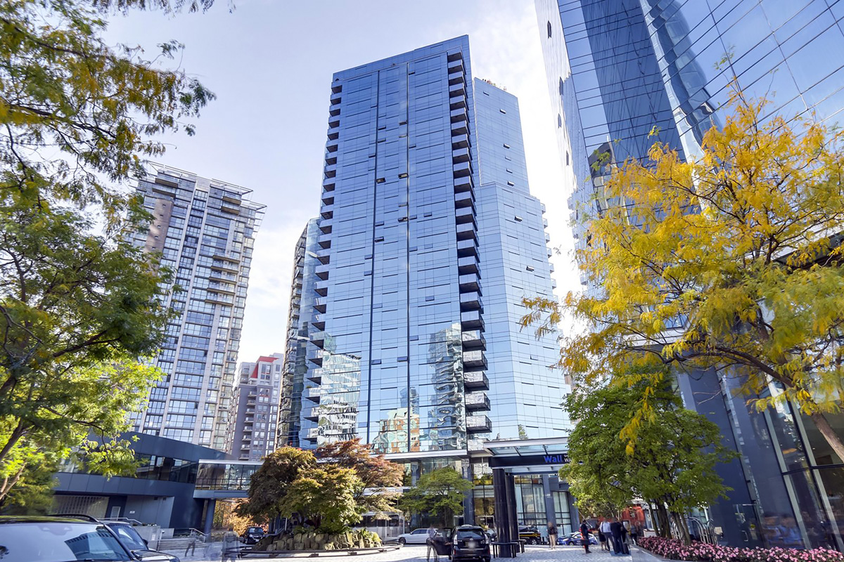 vadapmanagement's tweet photo. 7140 SF LUXURY PENTHOUSE ON 2 LEVELS AT THE RESIDENCES AT WALL CENTRE!

More info: https://t.co/qQwF46CqMa

#wallcentre
#penthouse
#penthouseviews
#penthouseliving
#penthouselife
#luxury
#downtownvancouver
#luxuryrental
#luxuryliving
#forrent
#vancouver
#rentwithadvent https://t.co/d5fSDilhYi