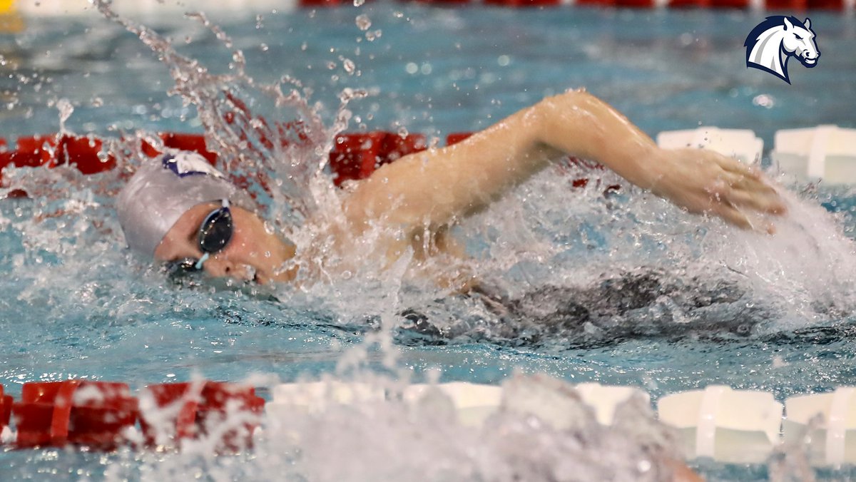 .<a href="/chargerswim/">Hillsdale Swimming</a>'s Elise Mason broke her own school record in the 1,000 freestyle to record her best-ever finish in the event at the NCAA DII Championships on Wednesday! #ChargeOn 
Recap:  hillsdalechargers.com/sports/wswimdi…