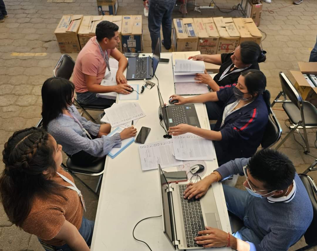 ASFE_OAXACA's tweet photo. Derivado del Programa Anual de Auditorías (#PAA), la #ASFEOaxaca, lleva a cabo los procesos de revisión de las Cuentas Públicas Municipales, en apego a los términos establecidos en la Ley de Fiscalización Superior y Rendición de Cuentas del Estado de Oaxaca (LFSRCEO). https://t.co/3Khd7VbHbl