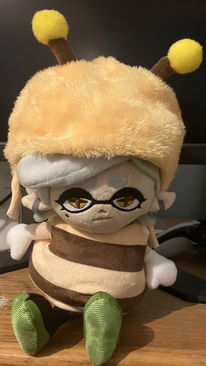 Swagnanimus's tweet photo. Copped Marie plush for #Mar13Day and put her in the beesuit, the cap fits a bit too small on her head but i was able to get it on https://t.co/3sqL25CG9u