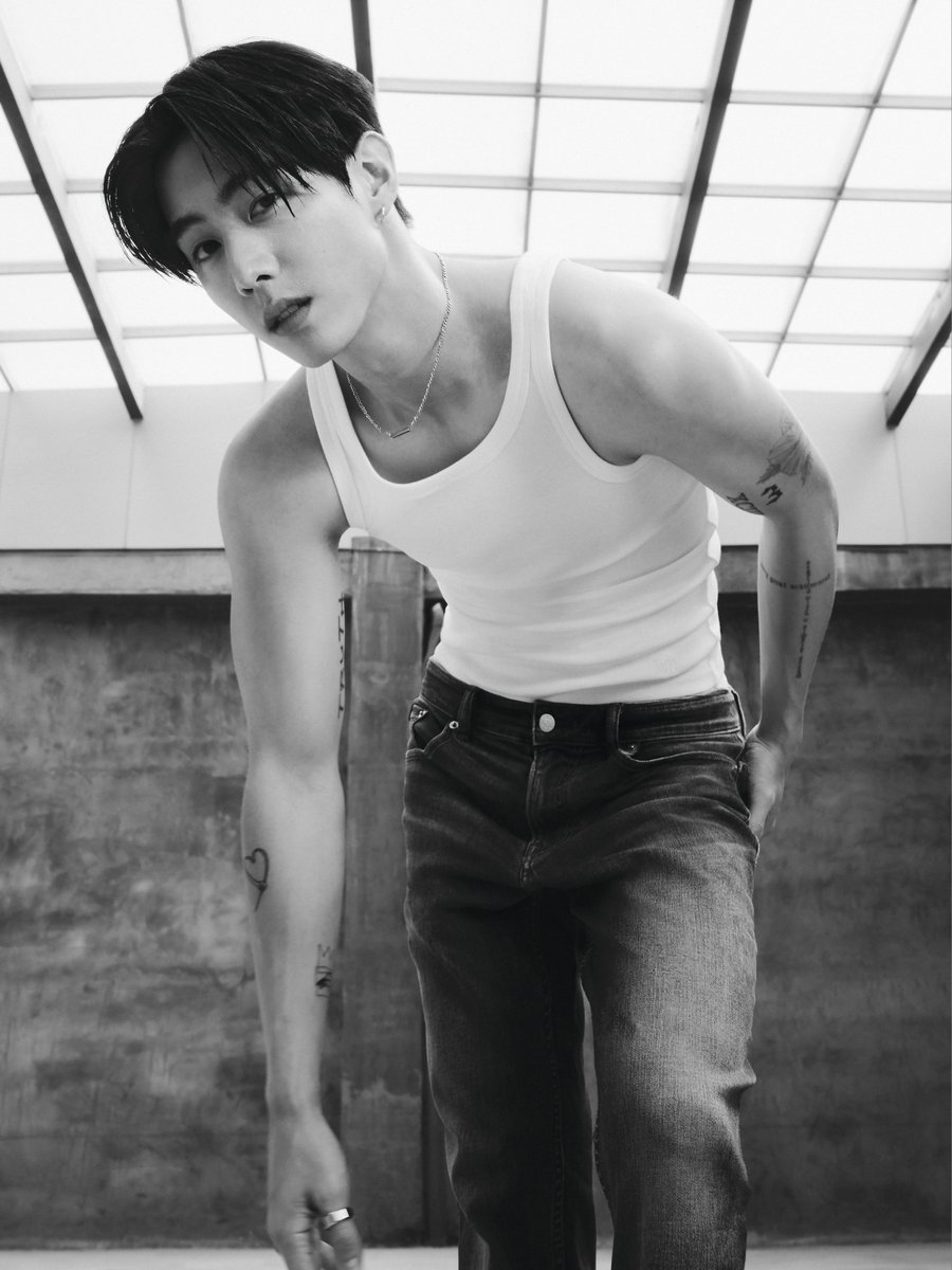 ELLE MEN Thailand tweet media