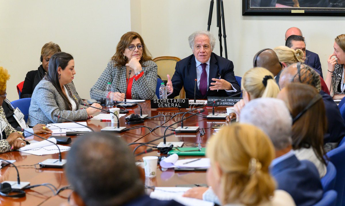 Luis Almagro tweet media