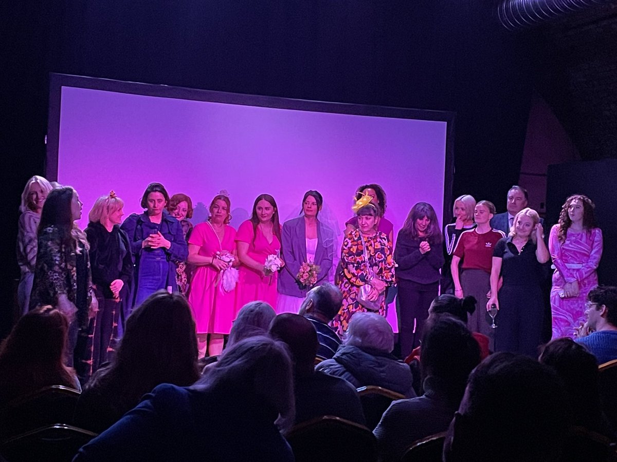 Paris Osborne tweet media