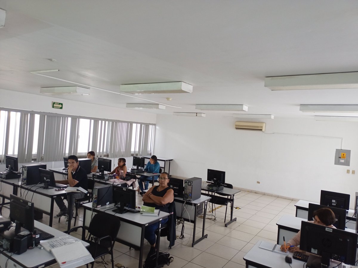 IcteaMonchis's tweet photo. Aquí con mis alumnos del curso  de WINDOWS INTERNET eCOMMERCE en #ICTEA @araceliictea   @fernandox159088   @z_ninel81162   @FatimaIctea   @NOEMISAUCE34174   @elisand31721658   @IcteaMonchis  @GLORIADAVA1604 https://t.co/AuY1FVJS7R