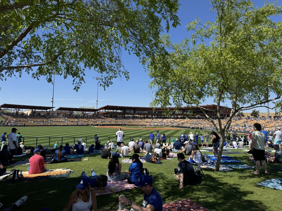MAGAWoodworker's tweet image. Had great seats right behind the Dodger dugout today. Had beautiful weather and even sang “take me out to the ball game” at the seventh inning stretch.  I’m not going to mention the final score, because in baseball you have to have a short memory.😀⚾️😀
#CamelbackRanch 
#Dodgers