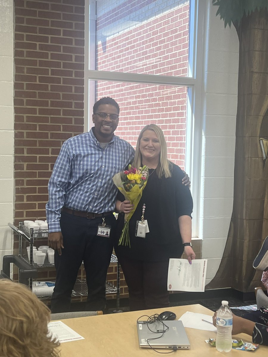 Congratulations to Mrs. Hegwood, our Teacher of the Month! Keep up the amazing work that you are doing! We appreciate you‼️🖤❤️🥳❤️🖤🥳 #HenryProud