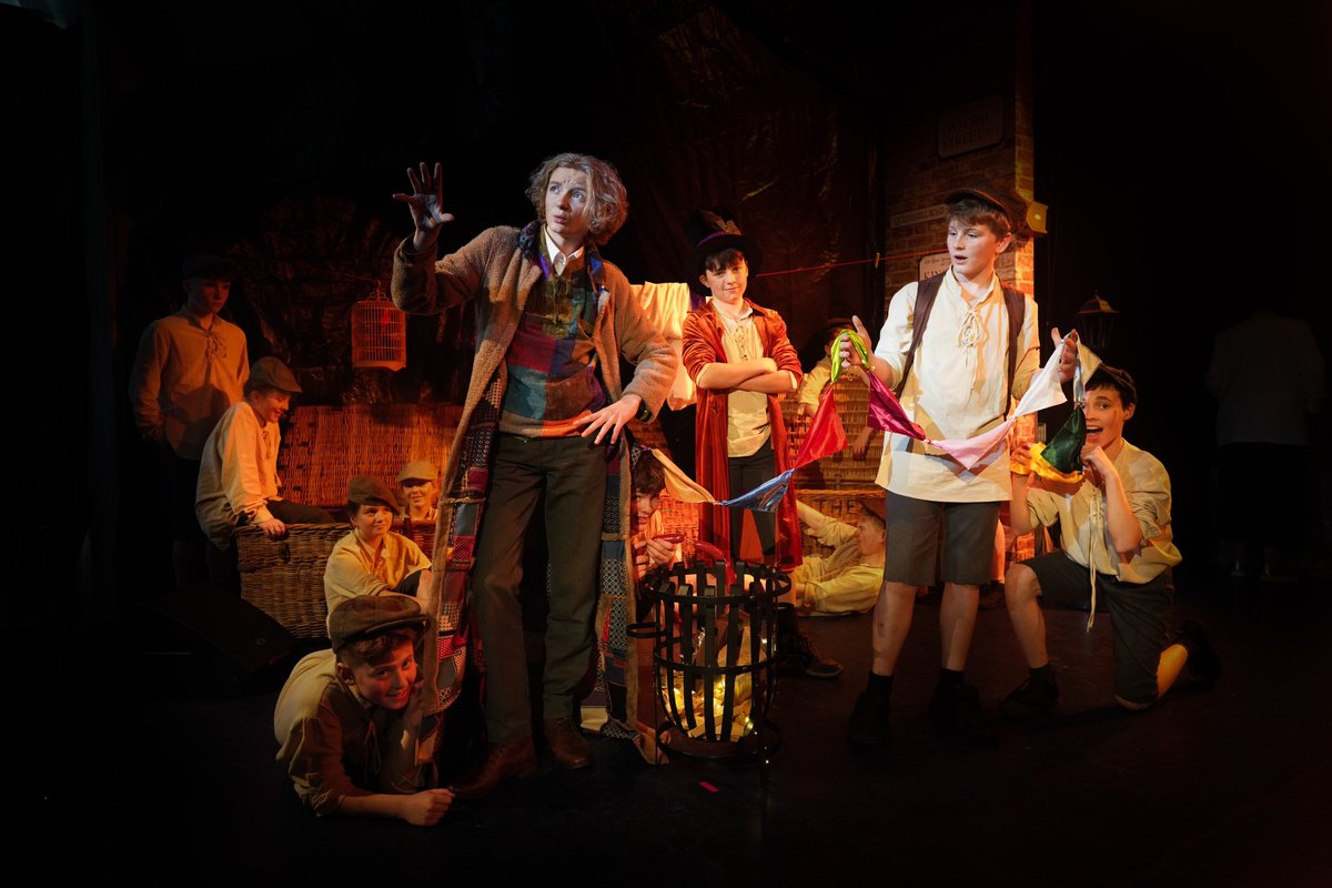 RCMusicacademy's tweet photo. A glimpse of #oliverjr @mtishows on stage this week @rockwellcollege. We enjoyed the challenge of bringing this classic tale to life. One 1 more chance to see this amazing cast and crew in action! @MusNetIrl @TipperaryArts @YouthTheatreIrl #musictheatre #performingarts #Showtime https://t.co/MDFdf5asm1