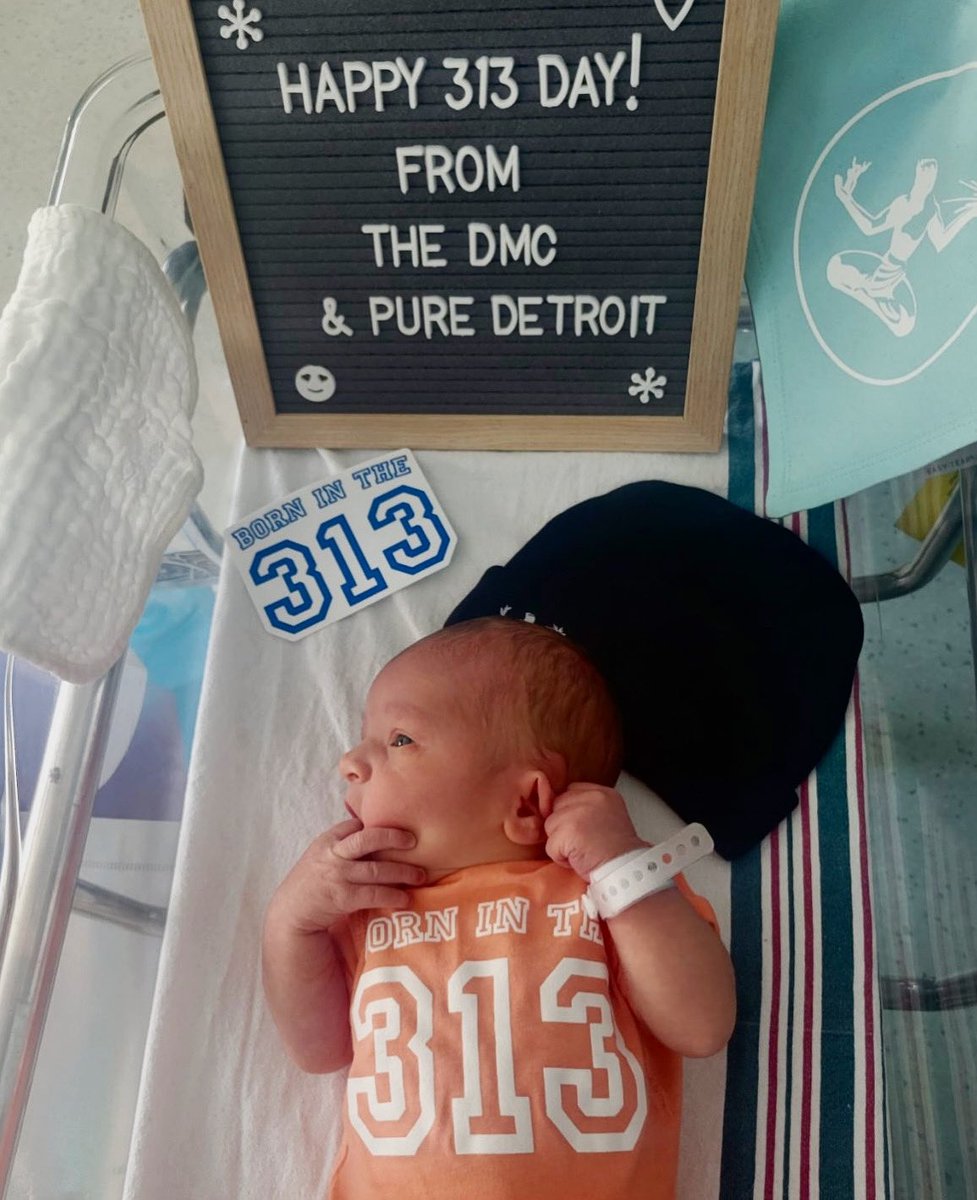 PureDetroit313's tweet photo. Welcome to the world, Baby Jamie! ๐งก (7lbs 3oz. / 19โ) 3/13/24
#Borninthe313 #313day #Detroit @DMC_Heals #puredetroit #puredetroit313 https://t.co/NNOChbil8R