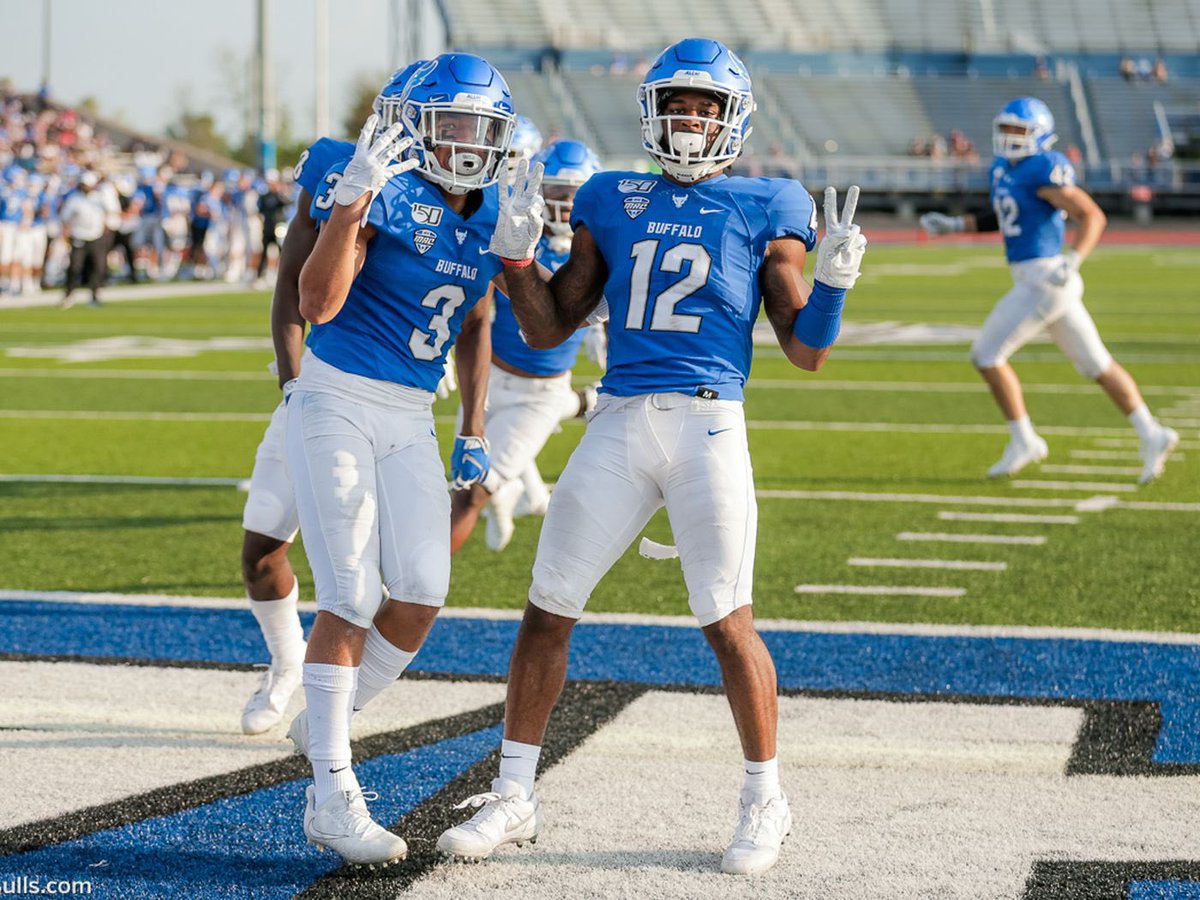 Blessed to receive an offer from University of Buffalo! #AGTG @Coach_JoeBowen @Coach_Kriesky @TNSelect7V7 @strengthcoach34 @SeanW_Rivals @adamgorney