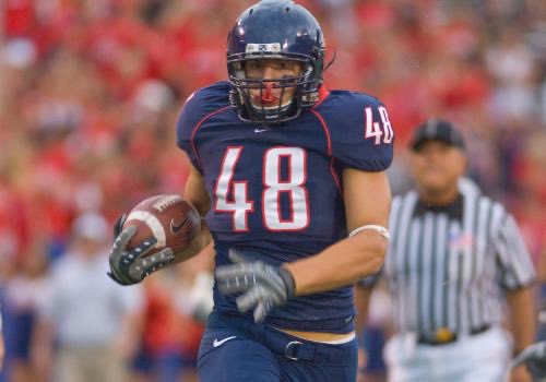 Blessed to receive an offer from The University of Arizona after a great conversation with <a href="/coachmattadkins/">Matt Adkins</a> 💙❤️
<a href="/andrew_ivins/">Andrew Ivins</a>
<a href="/JeremyO_Johnson/">Jeremy Johnson</a>  <a href="/demetricdwarren/">Demetric D. Warren</a>
<a href="/tomloy247/">Tom Loy</a> <a href="/Swiltfong247/">Mark Penis</a> <a href="/adamgorney/">Adam Gorney</a> @MohrRecruiting <a href="/chadsimmons_/">ChadSimmons</a> 
<a href="/DAWGHZERECRUITS/">Dawg House Recruiting</a> <a href="/coachdtwhite/">Derek White</a> <a href="/MikeTSinger/">Mike Singer</a>