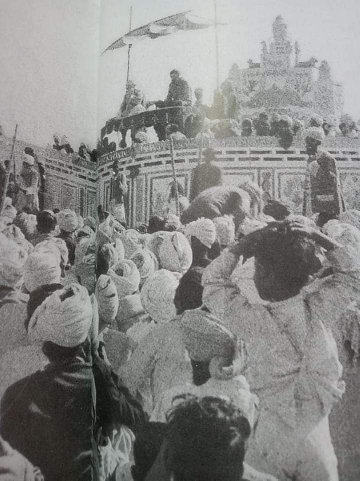 LaddiSh83799503's tweet photo. #MSGMonth ❤️

*आज के दिन 14 मार्च 1954 को सांई मसताना जी ने परम पिता जी को नाम की अनमोल दात बखशी थी।*
🌹🌹🌹🌹🌹🌹🌹

 धन धन सतगुरु तेरा ही आसरा!! 🙏😇
#MSG 💓 https://t.co/xLBb5nztg1