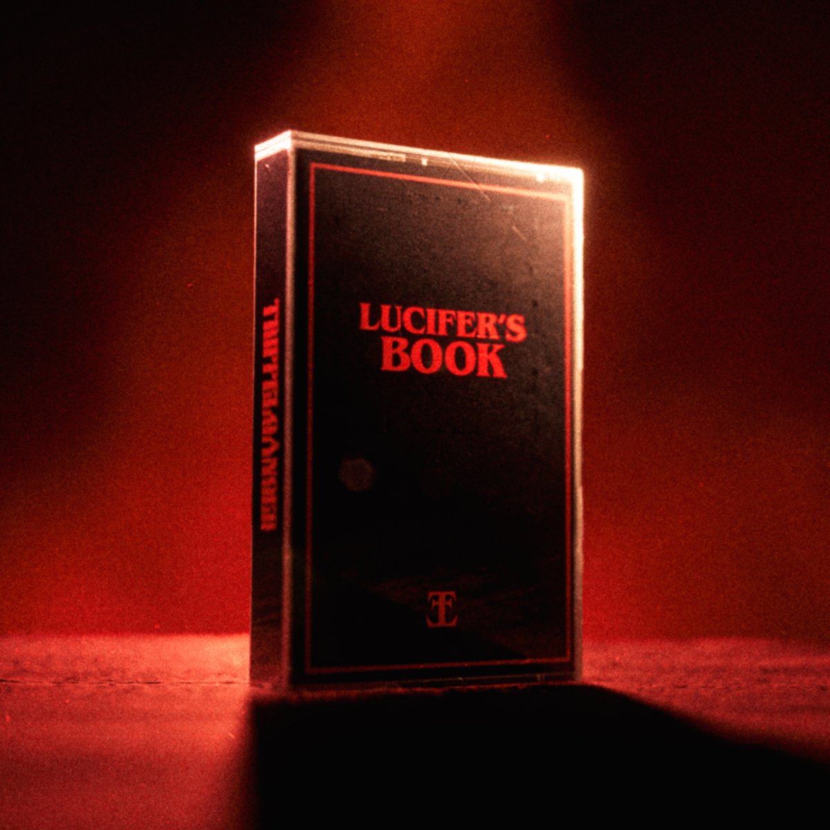 Trippelganger's tweet photo. I dare you to look in “Lucifer’s Book”! Get ready to turn the first page into the dark and sinister world of “Possessor” with the first single from our upcoming album!
🔥🤘

https://t.co/Lid2kStp7u https://t.co/e4h7WmHjfi