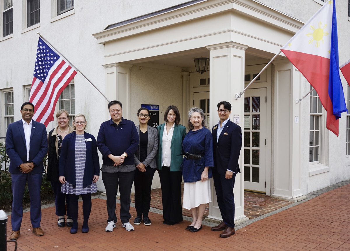 UDGlobal's tweet photo. It was such a pleasure to host Julio Amador from @Fulbright_PH at @UDelaware today with @ud_honors - to meet leaders, #UDFaculty, current Fulbrighters from the Philippines, &amp; other #BlueHens interested in discussing opportunities for continued collaboration. https://t.co/88uEJ5gk6f
