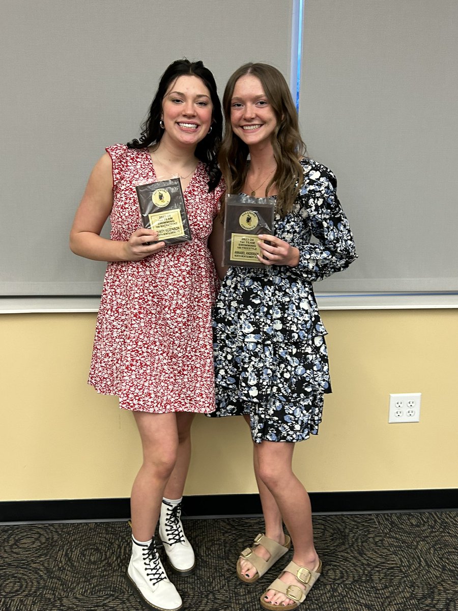 Congrats to first team all conference Dusty Robinson and <a href="/annabela1238/">Annabel Anderson</a>