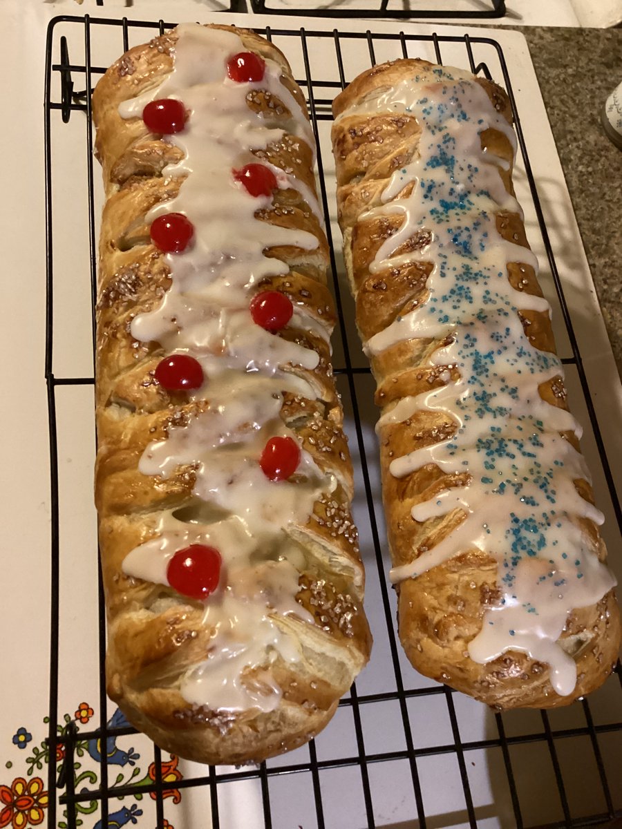 Blueberry? Almond? yes #BakingLove #baking #blueberry #Tradwife