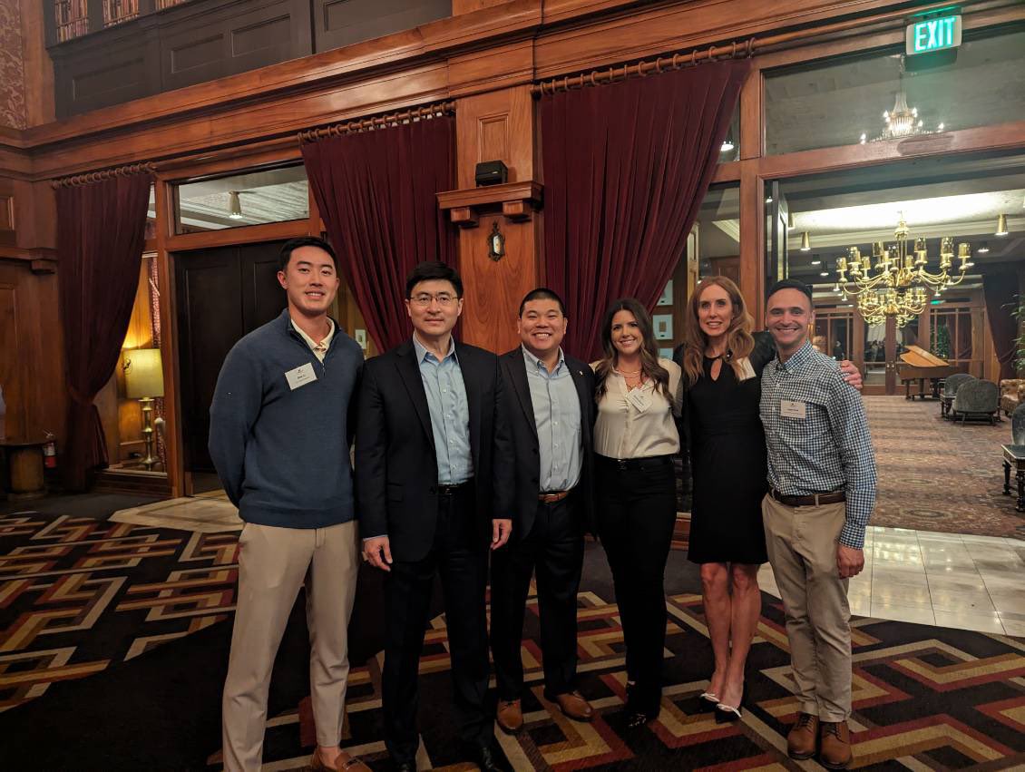 It was a pleasure hosting Purdue President Mung Chiang last night. Thank you to @LifeAtPurdue and the many Boilermakers that made the evening so special! 🚂 #HailPurdue